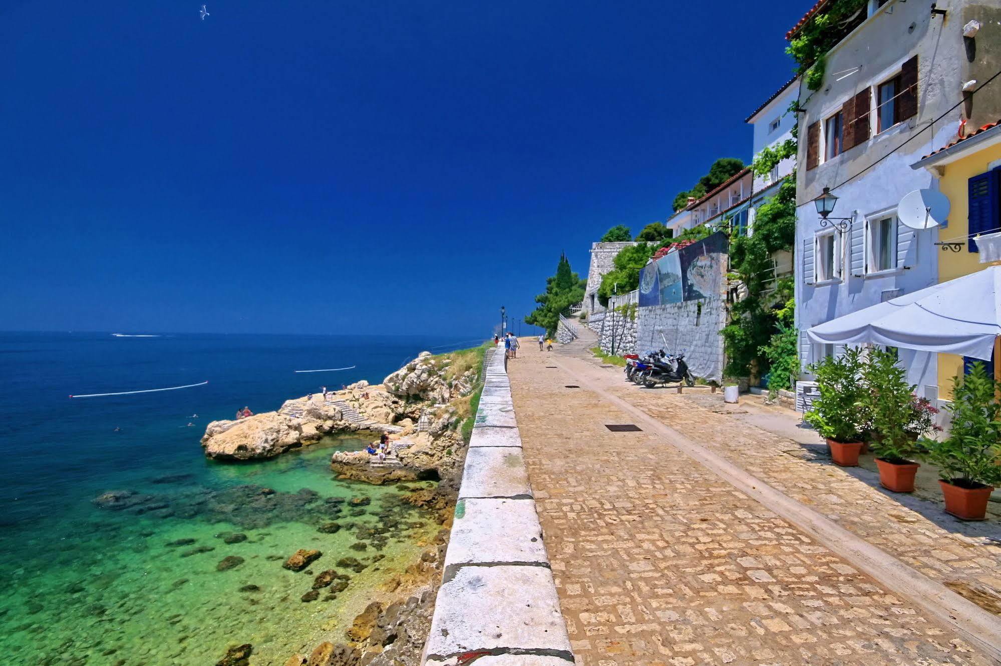 Angelo D'Oro Apartment Monte Rovinj Exterior foto